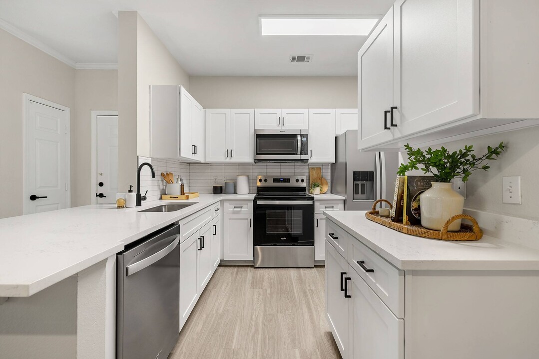 Bell Parker in Parker, CO - Building Photo