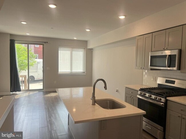 3310 Mantua Ave in Philadelphia, PA - Building Photo - Building Photo