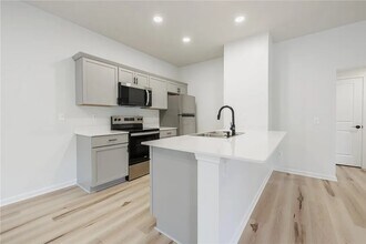 32 Durant Pl in Fairport, NY - Building Photo - Building Photo
