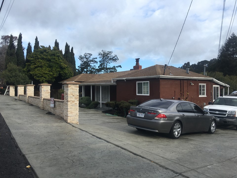 5523 San Pablo Dam Rd, Unit 1 in El Sobrante, CA - Building Photo