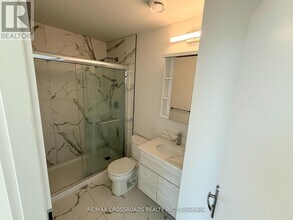 60 Frederick St in Kitchener, ON - Building Photo - Building Photo