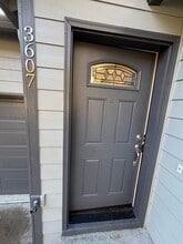 3603-3607-3607 NE 158th Ave in Portland, OR - Building Photo - Building Photo