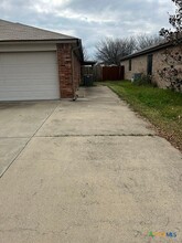 5203 Waltz Ct in Killeen, TX - Foto de edificio - Building Photo