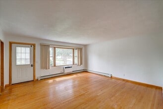 310 S Jefferson St in Verona, WI - Building Photo - Building Photo