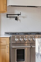 2906 Riata Ln in Houston, TX - Building Photo - Building Photo