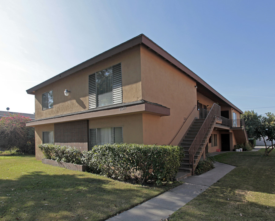 12671 Flower St in Garden Grove, CA - Building Photo