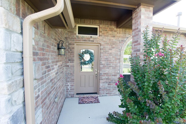 11015 Augusta Dr in Jenks, OK - Building Photo - Building Photo
