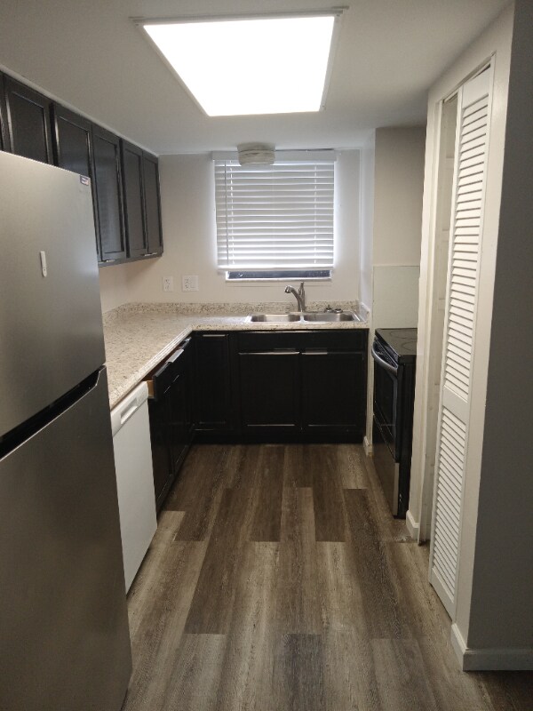 2541 Myrtle Ave, Unit D in Sanford, FL - Building Photo - Building Photo