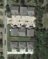 348 Waddle St in Poteau, OK - Building Photo