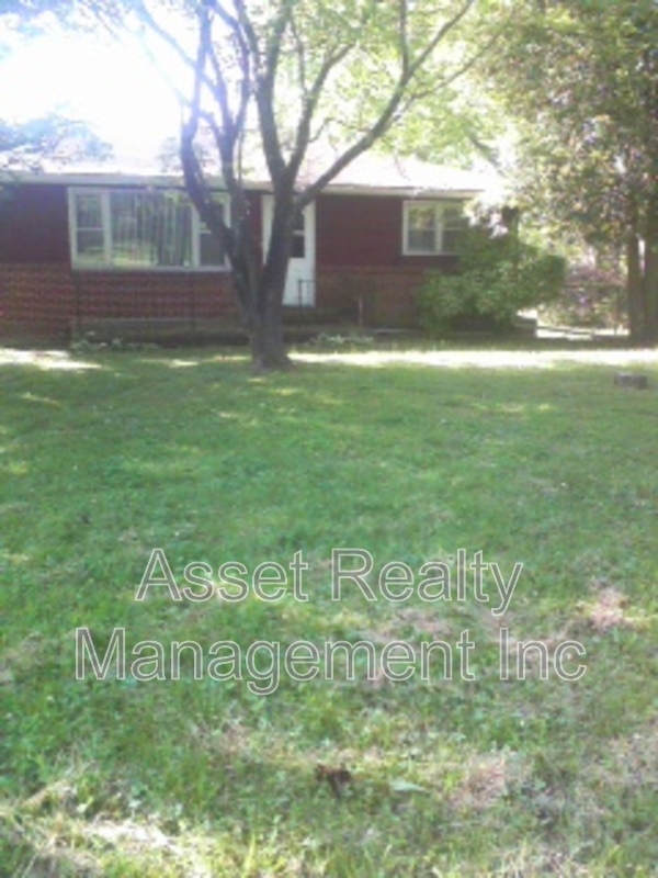 207 Meadowview Dr in Kingston, TN - Building Photo - Building Photo