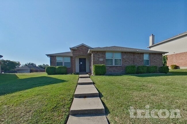 property at 1714 La Caya Dr