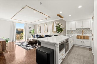 130 26th St NW in Atlanta, GA - Foto de edificio - Building Photo