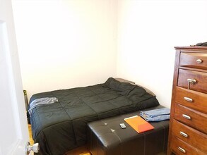 100 Flint St in Somerville, MA - Building Photo - Building Photo