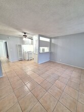 4660 Kester Ave in Los Angeles, CA - Building Photo - Building Photo