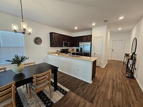 14007 Tordillo Dr in Elgin, TX - Building Photo - Building Photo