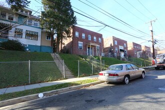 3055 30th St SE in Washington, DC - Building Photo - Building Photo