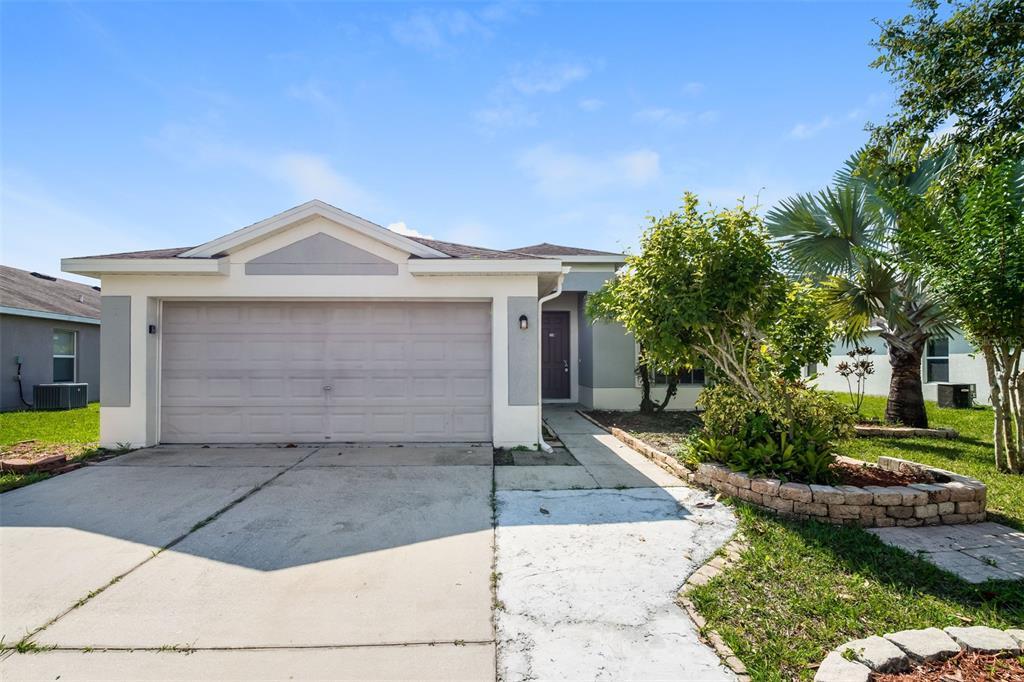 9774 50th St Cir E in Parrish, FL - Building Photo