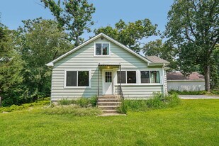 N3219 Cherry Rd in Lake Geneva, WI - Building Photo