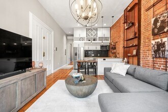 484 Massachusetts Ave in Boston, MA - Building Photo - Building Photo