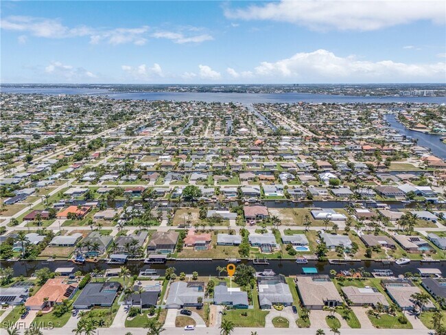 5329 Cortez Ct in Cape Coral, FL - Building Photo - Building Photo