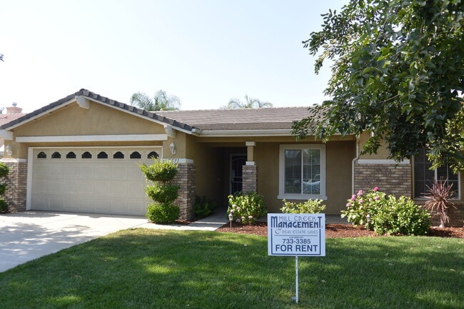 property at 2531 E Mary Ave