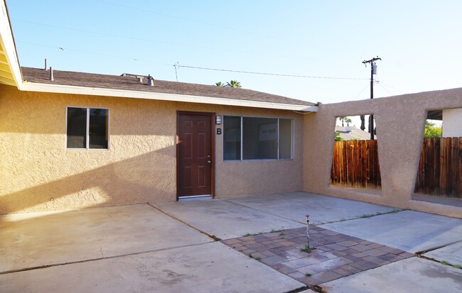 73390 Catalina Way in Palm Desert, CA - Building Photo - Building Photo