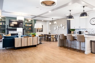 Senior Living on Washington in Ogden, UT - Foto de edificio - Interior Photo