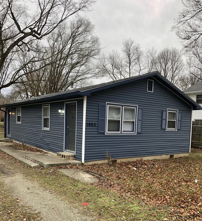 property at 1623 E 73rd St