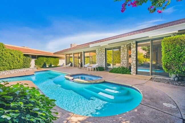 property at 12 Sussex Ct