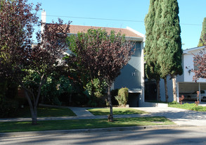 1911 Overland Ave Apartments