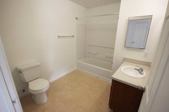 34 North Apartments in Indianapolis, IN - Building Photo - Building Photo