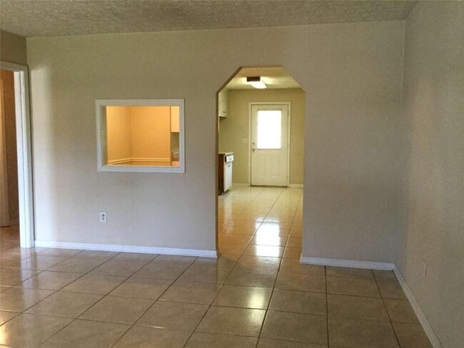 140 Plum Orchard Rd in Covington, GA - Building Photo - Building Photo