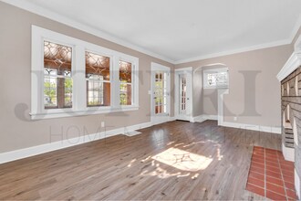 18813 Cherokee Ave in Cleveland, OH - Building Photo - Building Photo