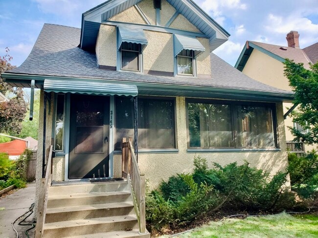 property at 3145 S 31st Ave