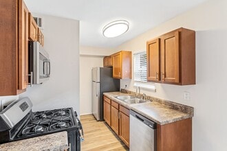 Germantown Village Apartments in Louisville, KY - Building Photo - Interior Photo