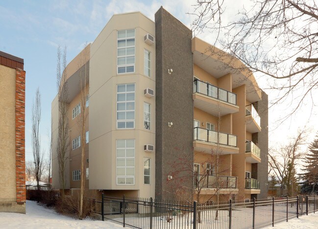 McDougall Lofts in Edmonton, AB - Building Photo - Building Photo
