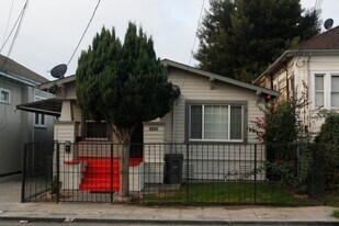 4019 E 16th St in Oakland, CA - Building Photo