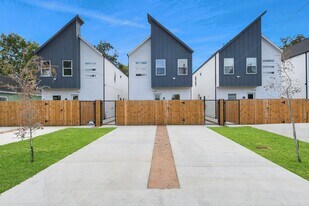 2708 Bostic St in Houston, TX - Building Photo