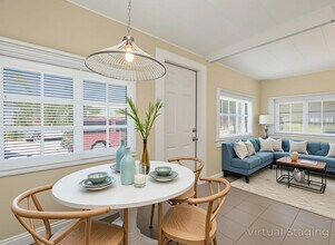 964 W Lakewood Rd in West Palm Beach, FL - Building Photo - Building Photo