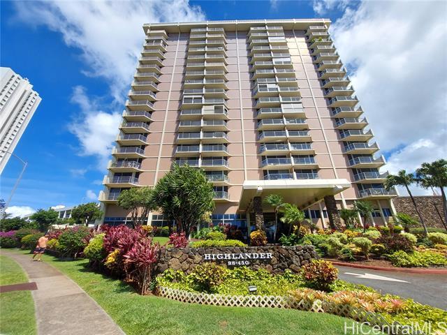 98-450-450 Koauka Loop in Aiea, HI - Building Photo