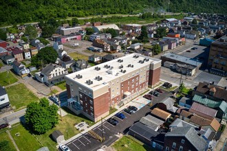 Owens Greene in Wheeling, WV - Foto de edificio - Building Photo