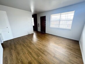 611 Sunset Ln in Copperas Cove, TX - Foto de edificio - Building Photo