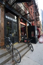 32 Water Street in New York, NY - Building Photo - Building Photo