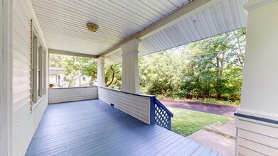 238 Elmwood Dr in Mansfield, OH - Building Photo - Building Photo