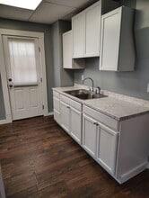 20 Averill St in St Johnsville, NY - Foto de edificio - Building Photo