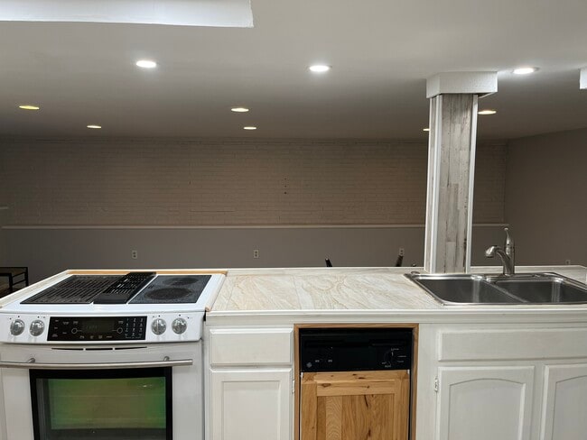9747 Osceola St, Unit 1 in Westminster, CO - Building Photo - Building Photo