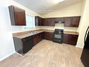 6712 Songwood Dr in Austell, GA - Building Photo - Building Photo