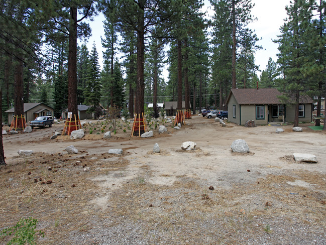 Emerald Pines Resort in South Lake Tahoe, CA - Building Photo - Building Photo