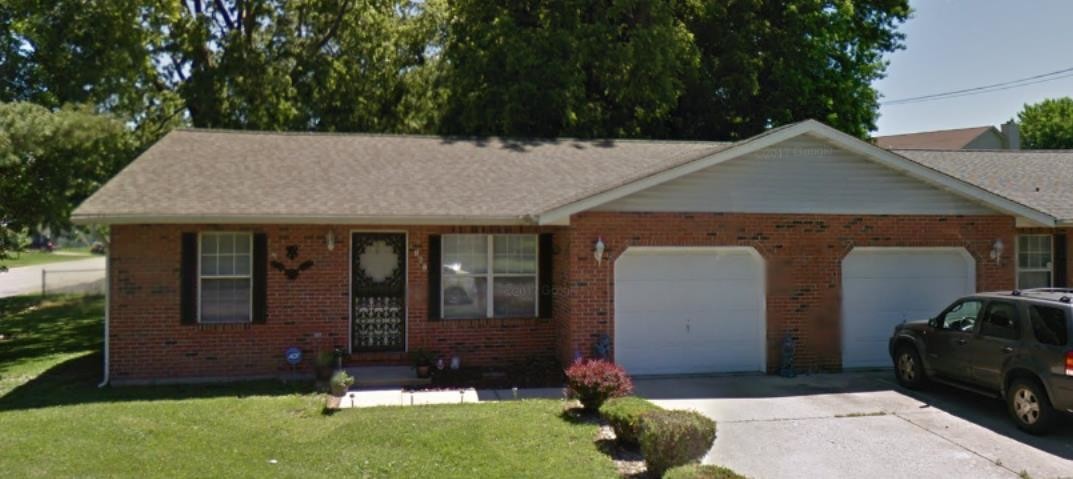 Bouse Apartment Homes in Belleville, IL - Building Photo