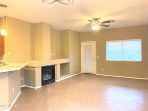 3799 E Thunderheart Trail in Gilbert, AZ - Foto de edificio - Building Photo